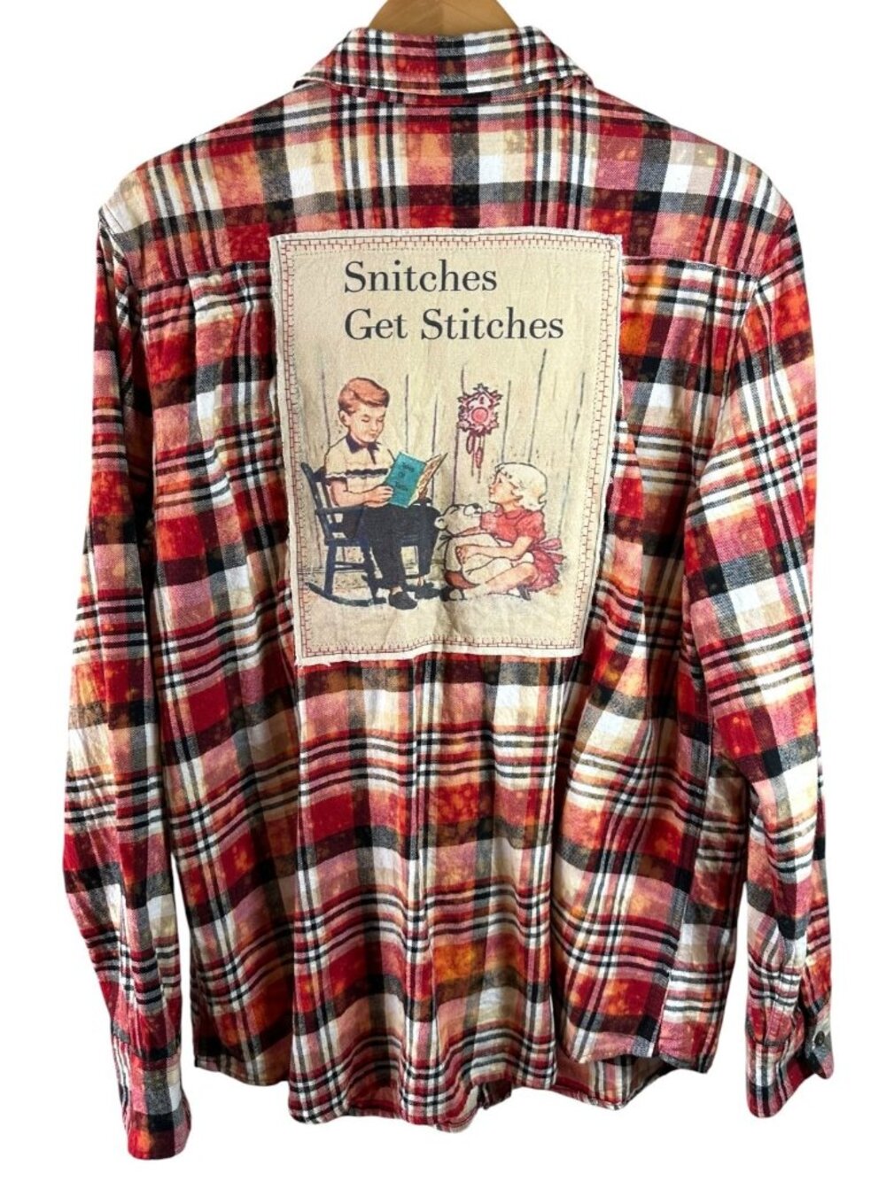 Angry Minnow Red Plaid Flannel Shirt Snitches Get Stitches Patch Back Sz L